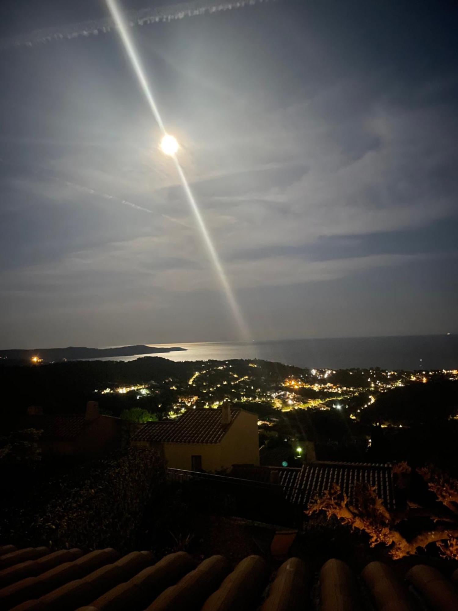 La Villa Cavalaire Extérieur photo